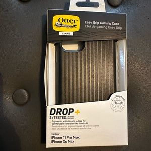 OtterBox for iPhone 11 Pro Max / IPhone 11 Xs Max black phone case, new